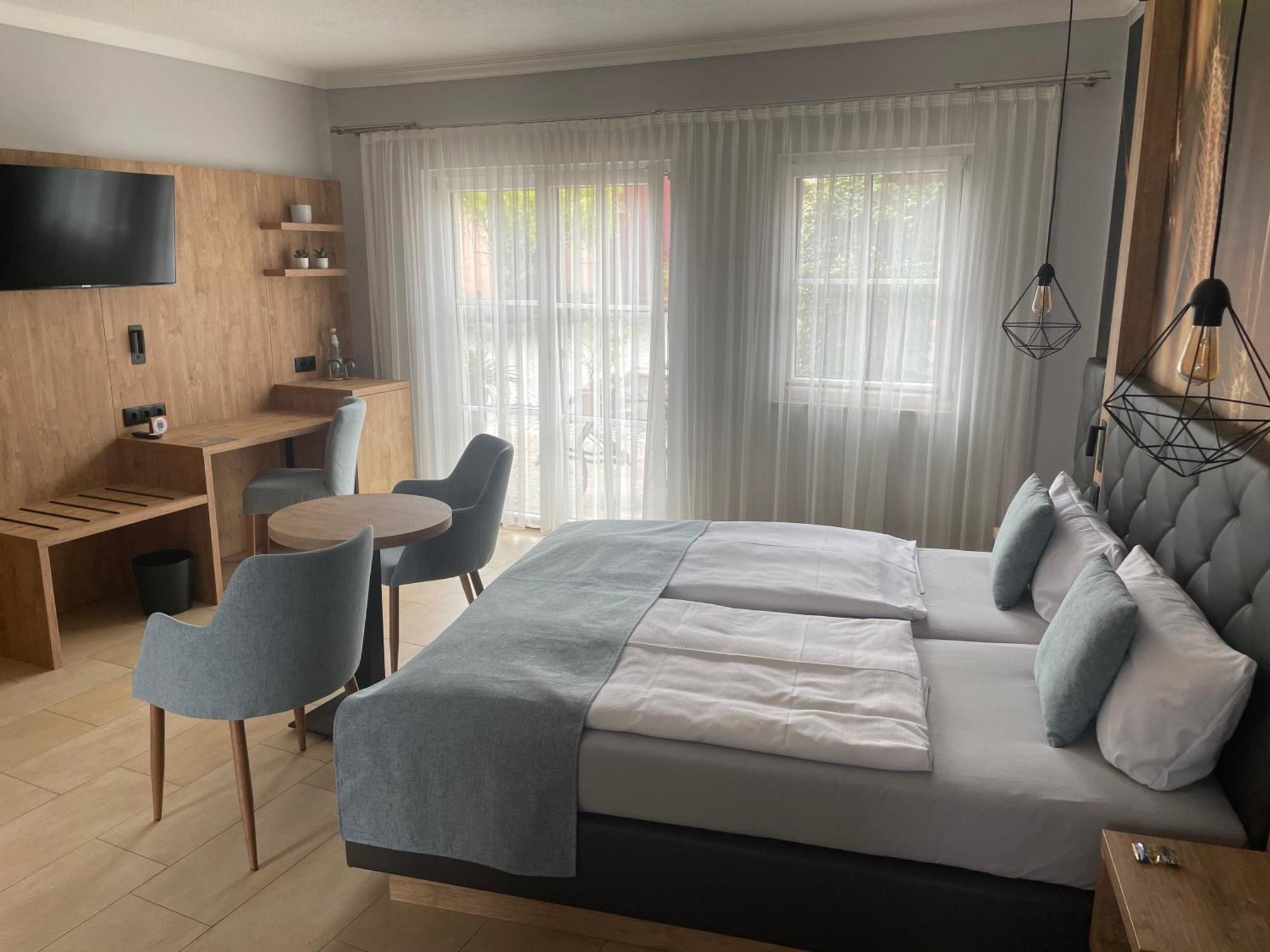 Hotel "Pension Marlis" Garni Reichenberg  Eksteriør bilde