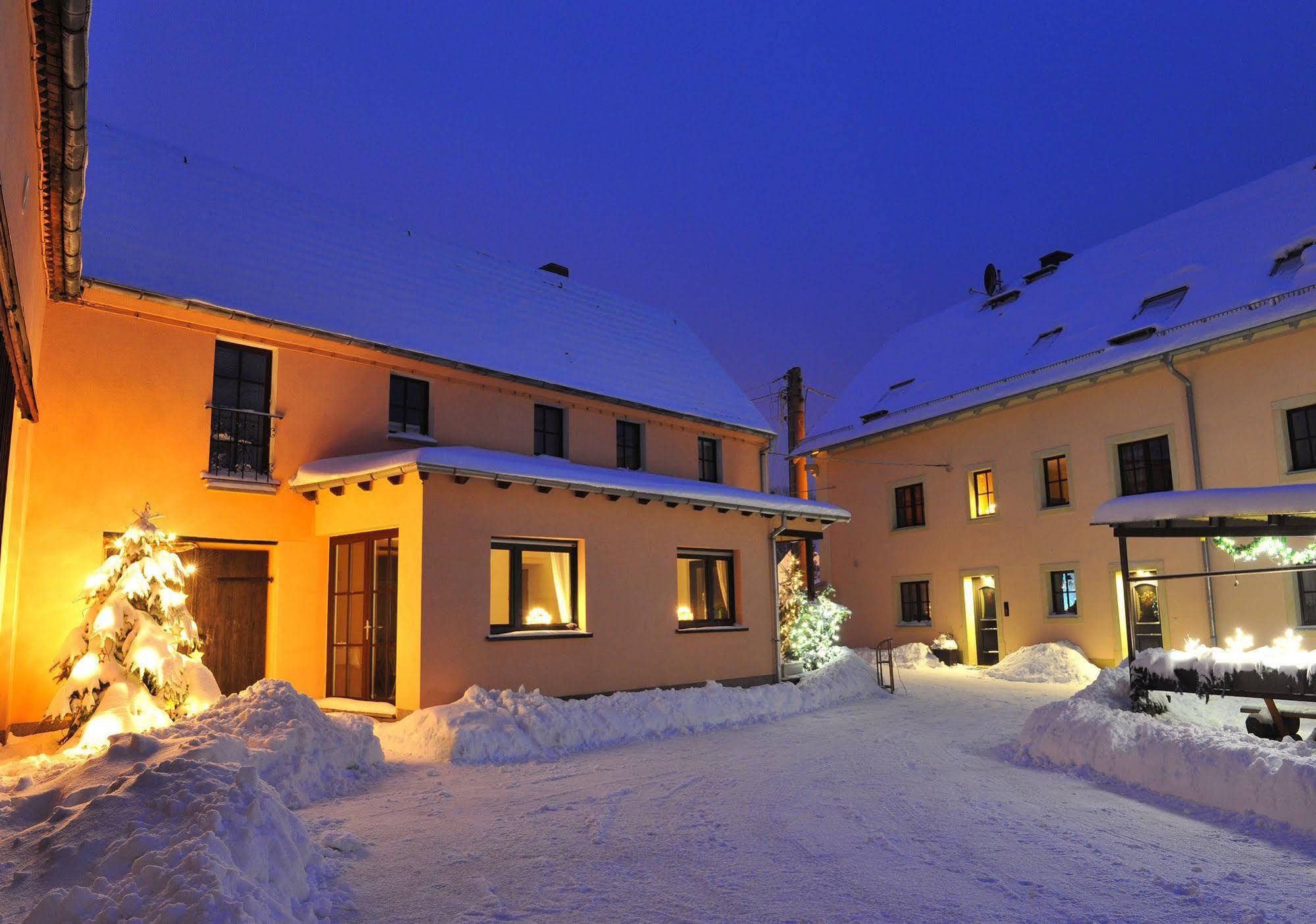 Hotel "Pension Marlis" Garni Reichenberg  Eksteriør bilde