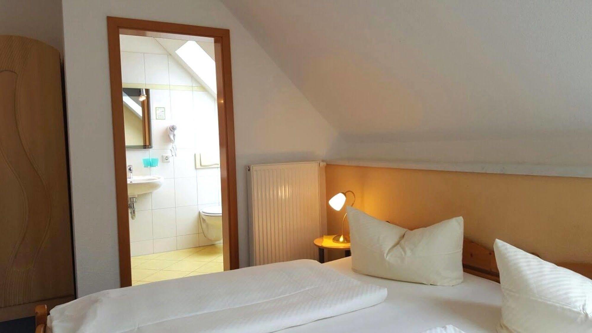 Hotel "Pension Marlis" Garni Reichenberg  Eksteriør bilde